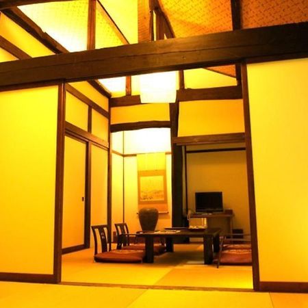 Kaikake Onsen Ryokan Yuzawa  Exterior photo