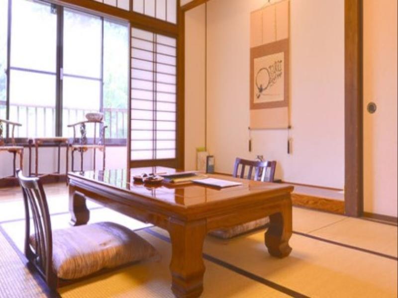Kaikake Onsen Ryokan Yuzawa  Exterior photo